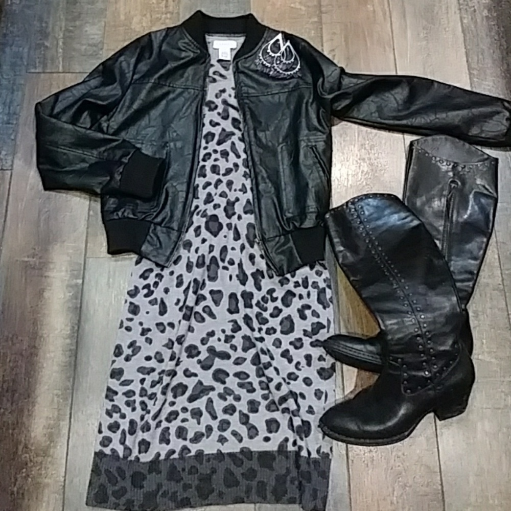 Carmen Marc Valvo sweater dress